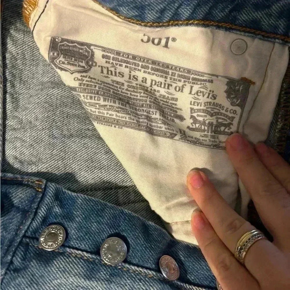Vintage Levi 501 - Picture 5 of 14